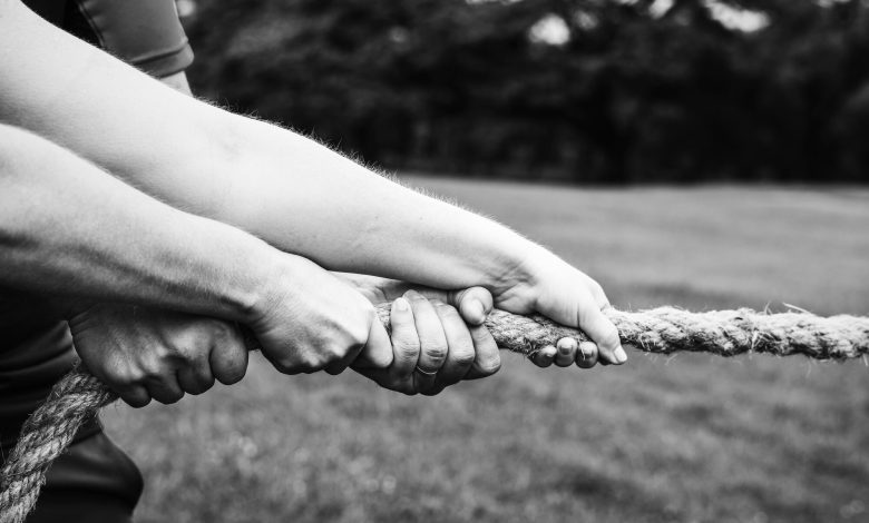 تاب آوری چیست و چرا برای رشد فردی حیاتی است؟ 1 تاب آوری چیست و چرا برای رشد فردی حیاتی است؟